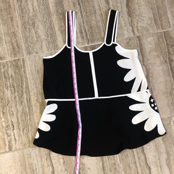 VICTORIA BECKHAM Daisy Peplum Tank in Black/White - Picture 7 of 8